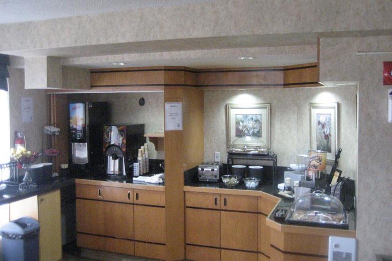 Comfort Inn Meadowvale Mississauga Buitenkant foto