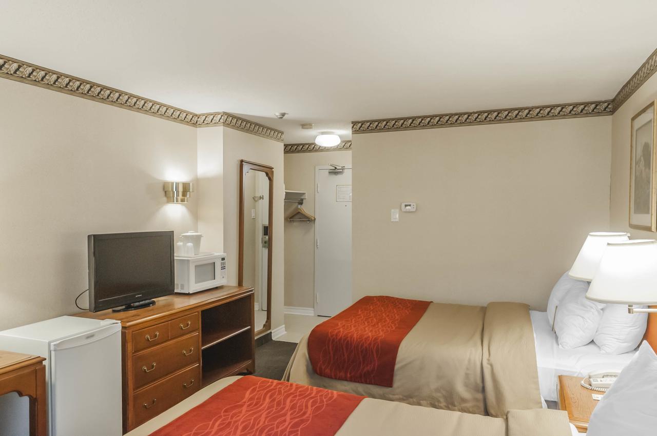 Comfort Inn Meadowvale Mississauga Buitenkant foto