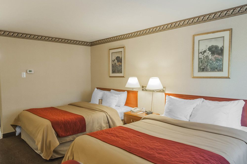 Comfort Inn Meadowvale Mississauga Buitenkant foto