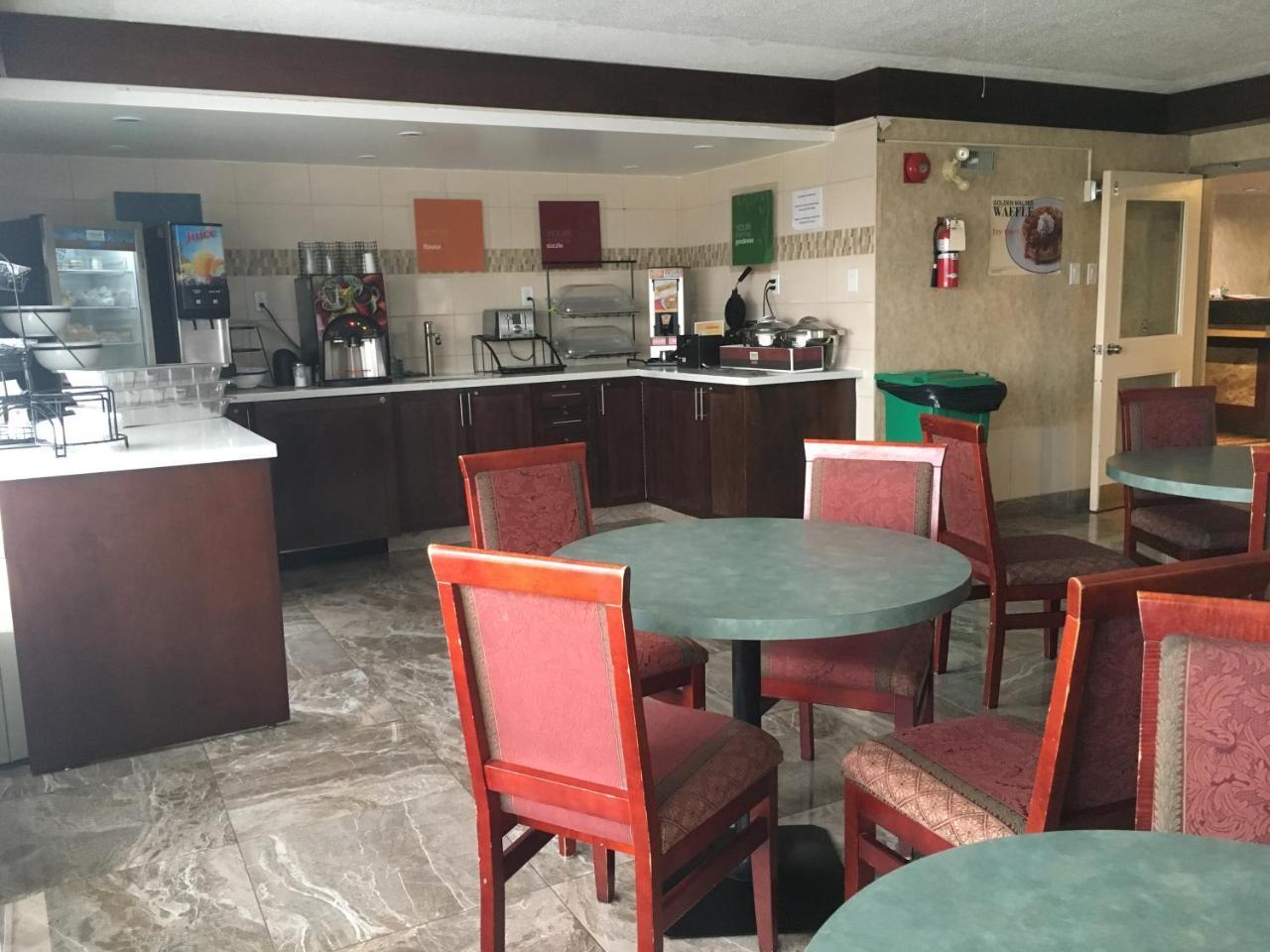 Comfort Inn Meadowvale Mississauga Buitenkant foto